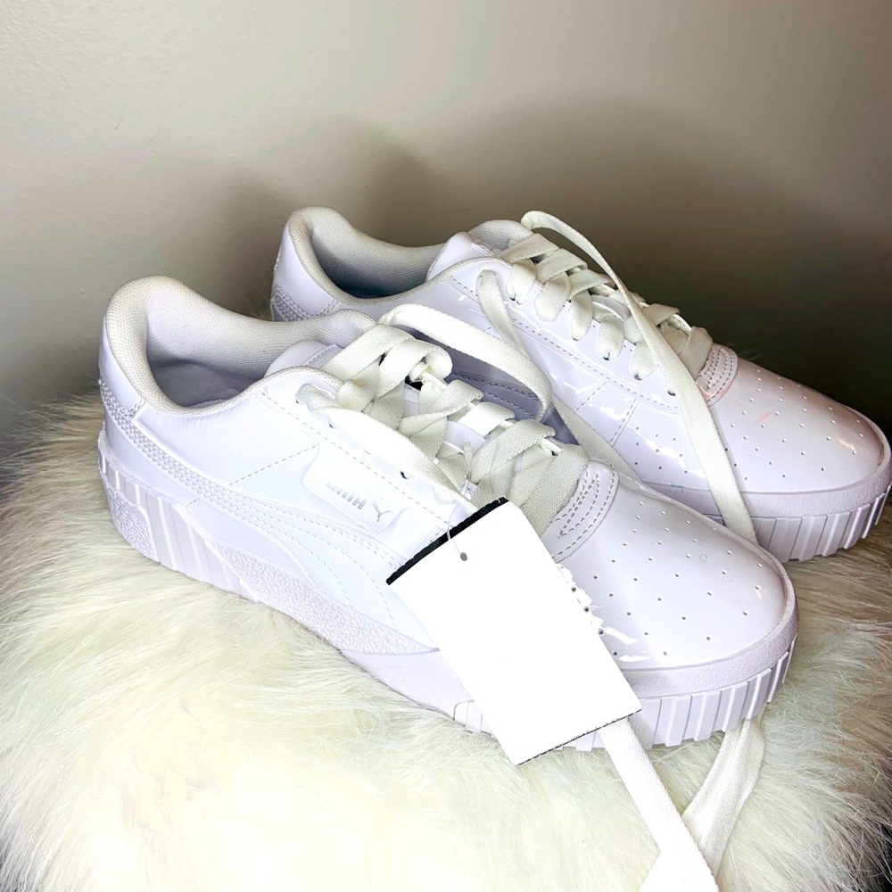 Women Sneakers